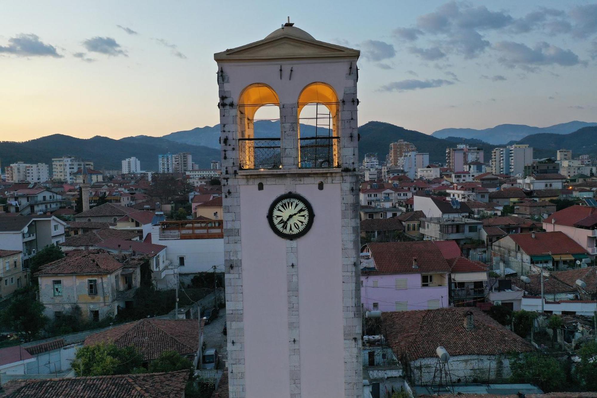 Villa Zoi A Stay To Remember I Located Inside The Castle Of Elbasan, On A Historic Roman Road Via Egnatia I Homemade Breakfast Eksteriør bilde
