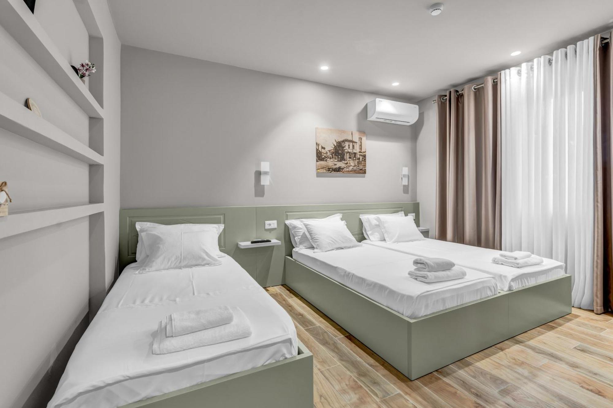 Villa Zoi A Stay To Remember I Located Inside The Castle Of Elbasan, On A Historic Roman Road Via Egnatia I Homemade Breakfast Eksteriør bilde
