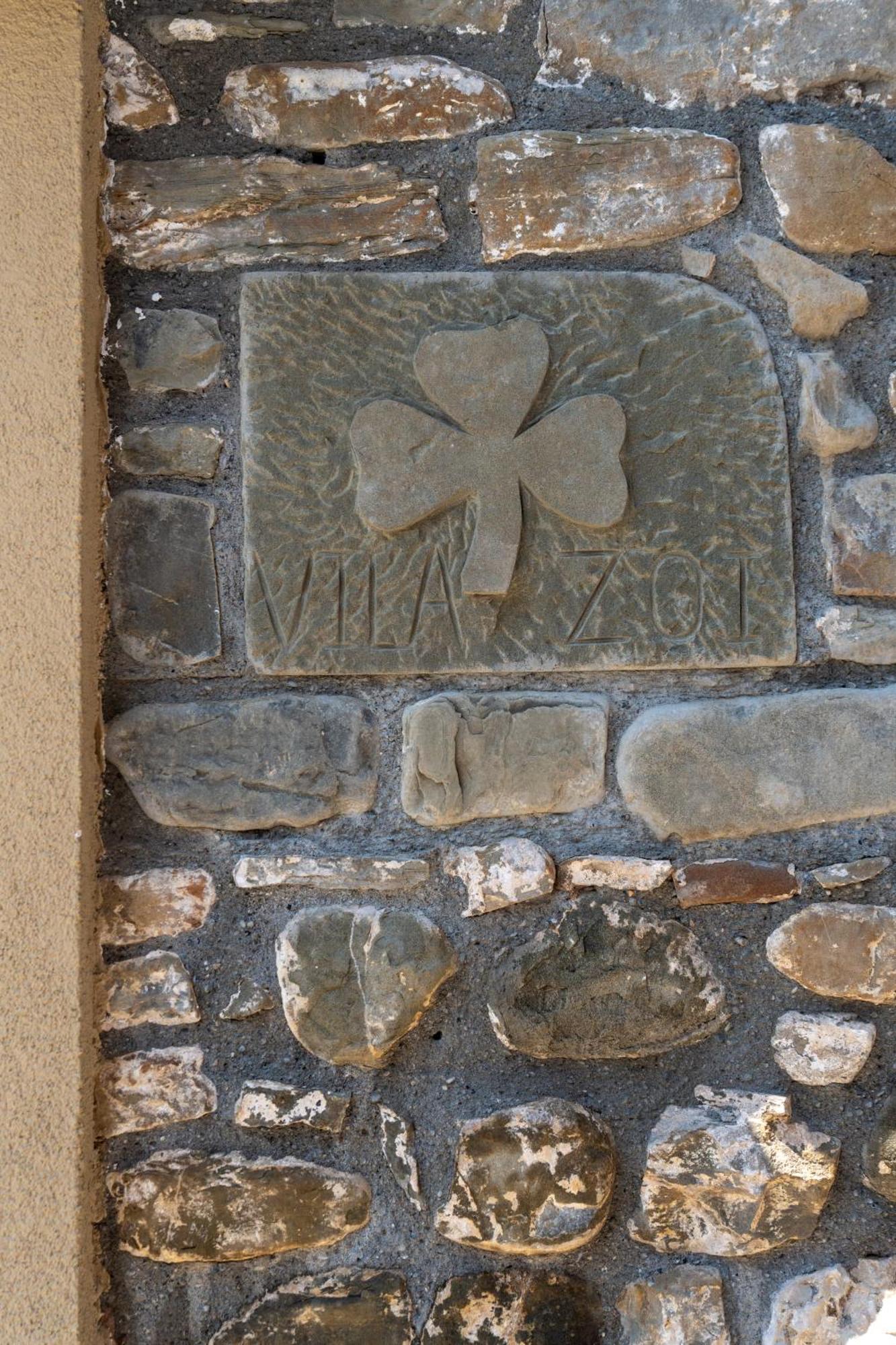 Villa Zoi A Stay To Remember I Located Inside The Castle Of Elbasan, On A Historic Roman Road Via Egnatia I Homemade Breakfast Eksteriør bilde